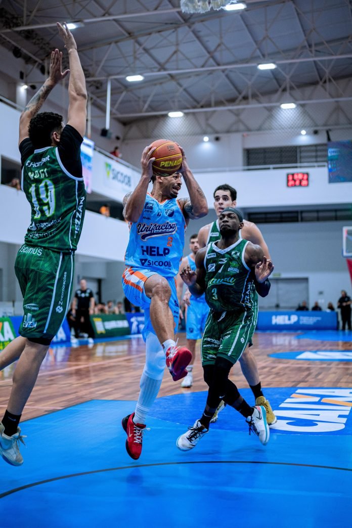 basquete Unifacisa e Bauru