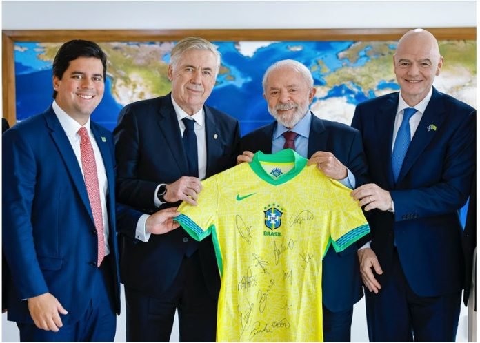 lula e o presidente da FIFA