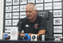 Após sequência de resultados ruins, Botafogo comunica a saída do técnico Lisca Lorenzi